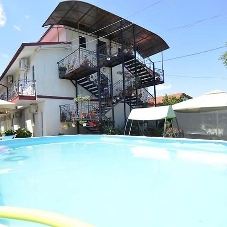 Vila Robert Hotel Schitu Luaran gambar