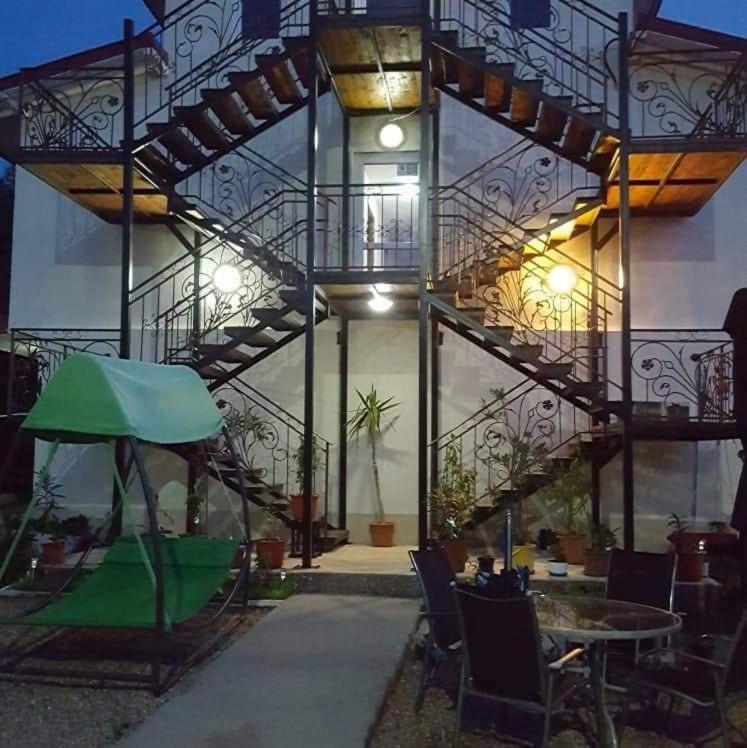 Vila Robert Hotel Schitu Luaran gambar