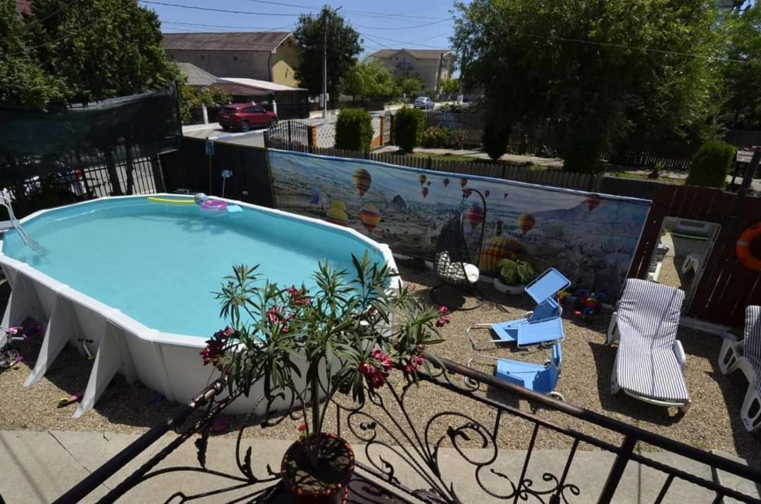 Vila Robert Hotel Schitu Luaran gambar